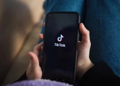 "TikTok" iesūdzēts tiesā par "postošu ietekmi" uz pusaudžu garīgo veselību