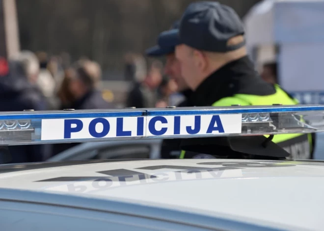 Viļņā nogalināts advokāts un sašauti divi policisti, izpildot dzīvokļa izlikšanas rīkojumu