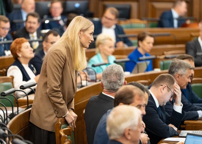 Депутаты Сейма отказались отменить сбор в 15 евро за подготовку уведомлений о плате за землю