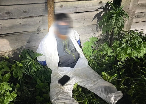 Alūksnē Valsts policija atklājusi lielāko sintētisko narkotiku laboratoriju Latvijas vēsturē.