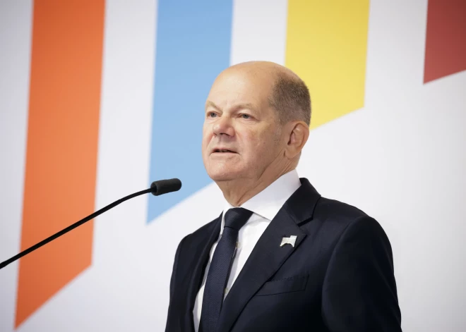 Vācijas kanclers paziņo par jaunām ieroču piegādēm Izraēlai