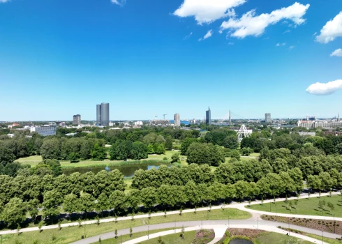 Uzvaras parks Rīgā.