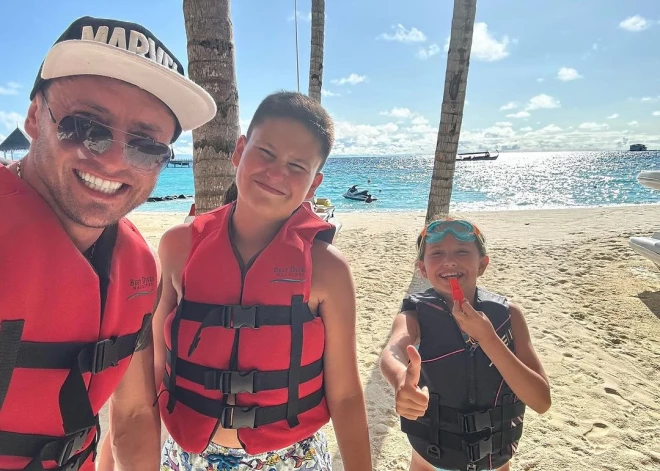 "Тимофей до сих пор в недоумении": Прилучный уверяет, что сын от Муцениеце сам захотел жить с ним