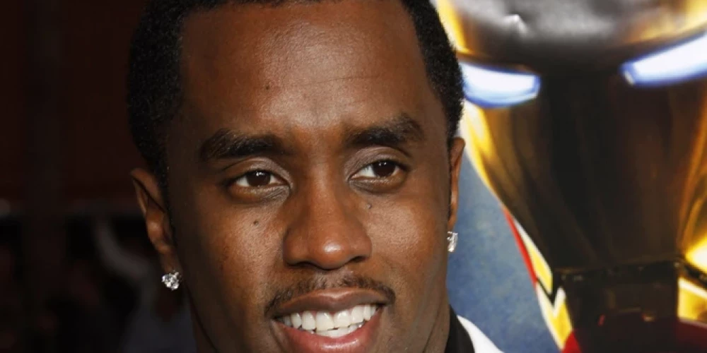 Šons "Diddy" Kombs var saņemt mūža ieslodzījumu.