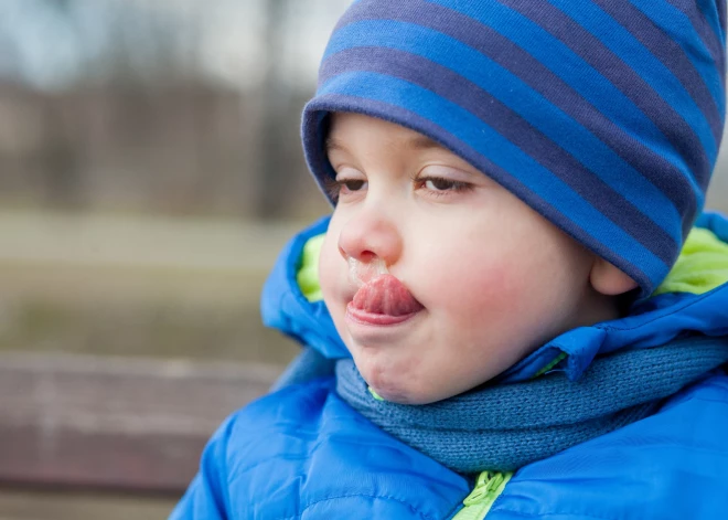 Ilgstošas iesnas bērnudārzniekam: Vai pie vainas ir D3 vitamīna trūkums?