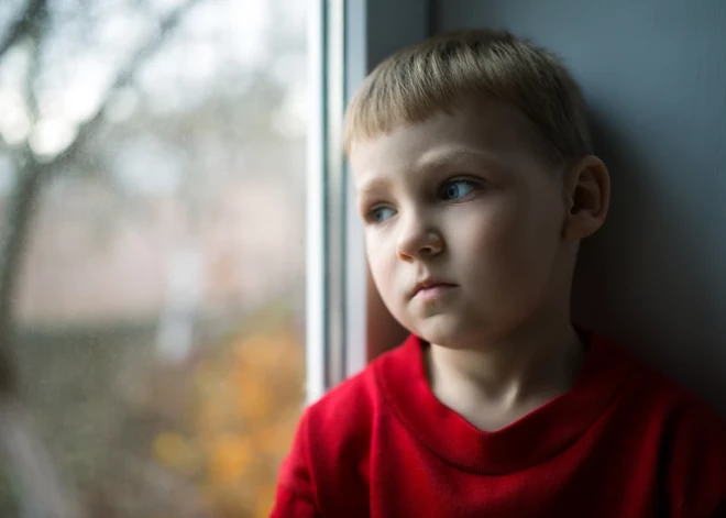 Man bija jauns "tētis", bet viņa vairs nav... Kā bērni pārdzīvo pieaugušo attiecību izjukšanu