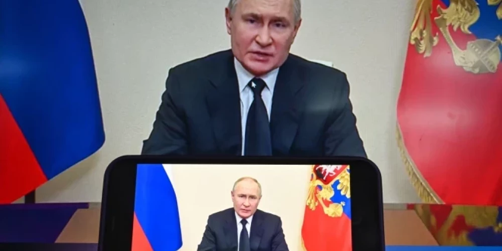 Aizliegtajās vietnēs tiek izplatīta sagrozīta informācija par pasaules, tai skaitā Latvijas vēsturi.