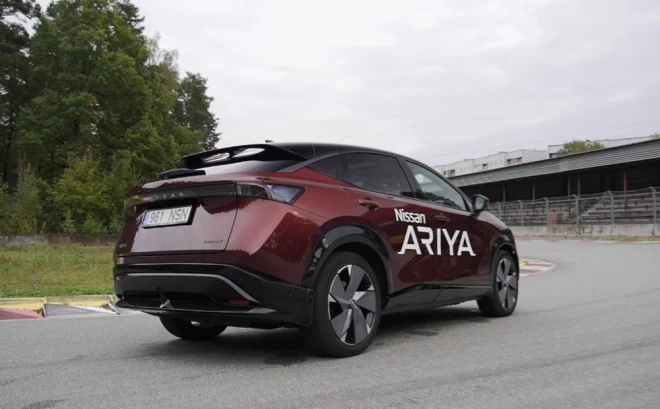 Ariya Evolve+ ir elektriski regulējama stūre un citas Nissan automašīnās reti sastopamas “ekstras”.