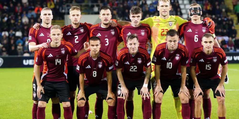 Latvijas futbola izlase pirms spēles ar Ziemeļmaķedoniju "Skonto" stadionā.