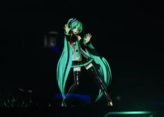 Hatsune Miku uzstājās Anglijā. 