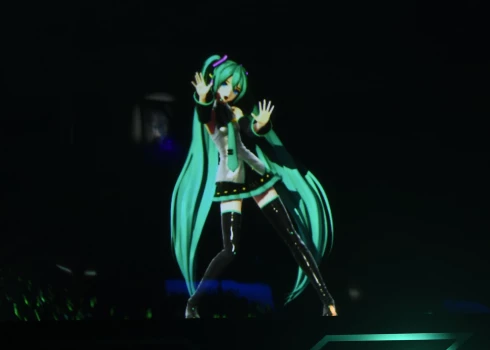 Hatsune Miku uzstājās Anglijā. 