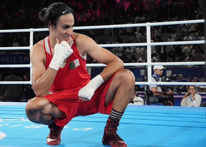 Aiziet Latvijas hokeja leģenda, krievu cīkstoņa vājprāts boksa ringā un jaunumi skandalozās alžīriešu bokseres dzīvē. Pēdējās dienas sportā