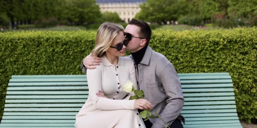 Nikolajs Puzikovs ar līgavu Gitu Hertu Magaznieci.