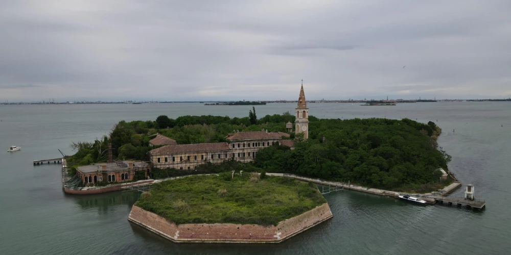 Itālijas sala Poveglia.