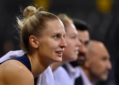 Laksa izcīna  24 punktus "Famila" uzvarā FIBA Eirolīgas spēlē; Gulbes pārstāvētā "Miškolcas DVTK" piedzīvo zaudējumu