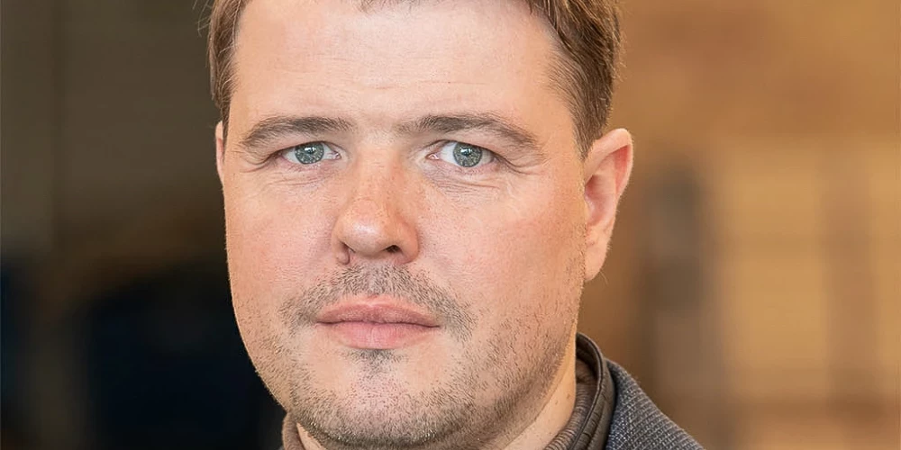 Latvijas kokmateriālu ražotāju un tirgotāju asociācijas valdes loceklis, Latvijas kokrūpniecības federācijas viceprezidents Kristaps Klauss