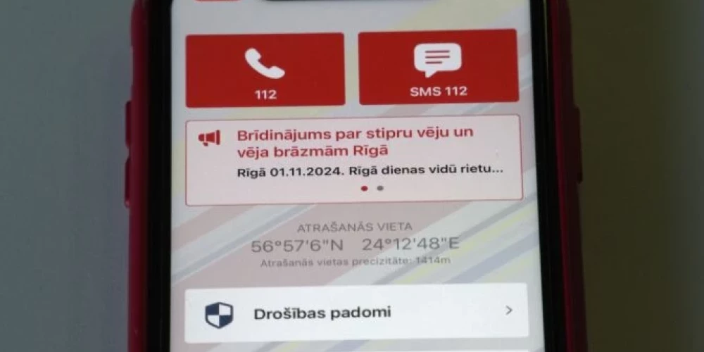 Чтобы хотя бы немного улучшить ситуацию, с начала года создано приложение 112, которое уже загрузили 64 000 человек.