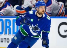 Bļugera un Šilova pārstāvētā "Canucks" vienība NHL mačā sagrauj "Ducks"