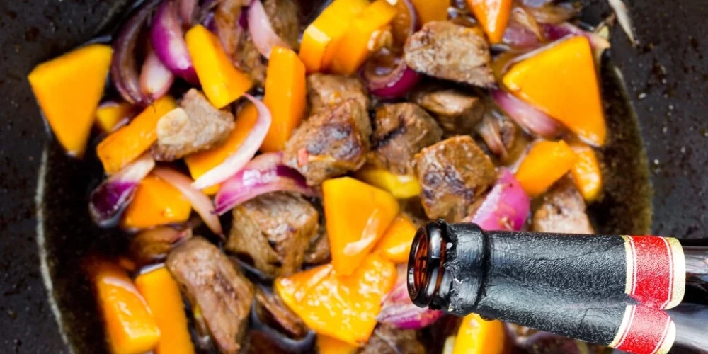 Alū sautēta liellopa gaļa