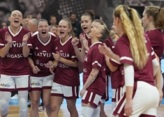 Latvijas basketbolistes Eiropas čempionāta kvalifikācijas mačā uzvar Īriju. 