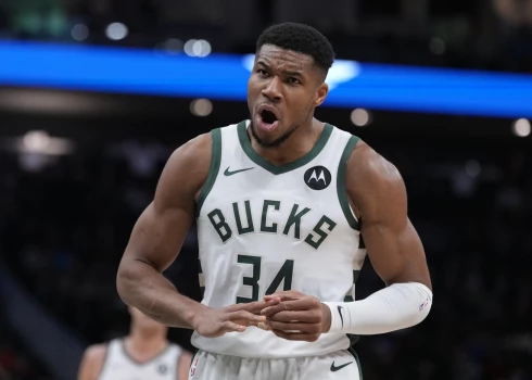 Jannis Adetokunbo un Milvoki "Bucks" jauno sezonu iesākuši ļoti pieticīgi, tāpēc ar vienu biežāk parādās runas, ka grieķu superzvaigzne varētu pamest komandu.