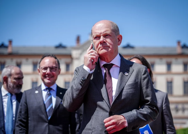 Šolcs apsveic Trampu un aicina atjaunot mieru Eiropā