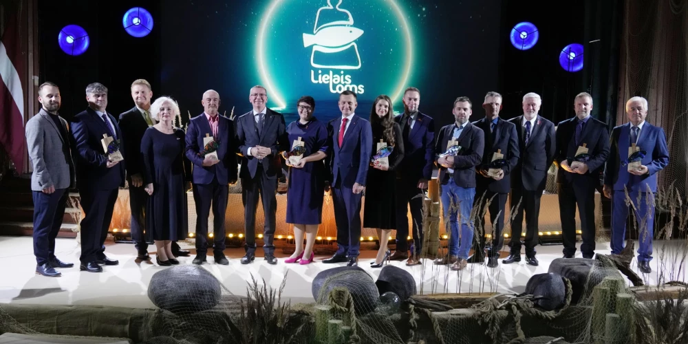 Zemkopības ministrijas Gada balva zivsaimniecībā "Lielais loms" ir augstākā atzinība par nozīmīgiem sasniegumiem un ieguldījumu zivsaimniecības attīstībā.