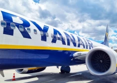 "Ryanair" brīdina par iespējamu 50% lidojumu samazinājumu Francijas lidostās