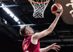 Kārlis Šiliņš Latvijas basketbola izlases treniņā.