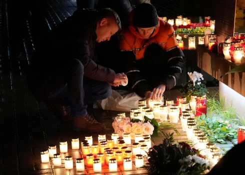 Piemiņas pasākums, kurā tiek pieminēti 2013.gada 21.novebrī iegruvušajā Zolitūdē, veikalā "Maxima", bojāgājušie.