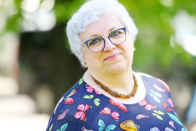 Līvānu 1.vidusskolas latviešu valodas un literatūras skolotāja Sandra Kivleniece: “Esmu par romāna “Mērnieku laiki” pārveidošanu vieglajā valodā. Kāpēc gan ne?”