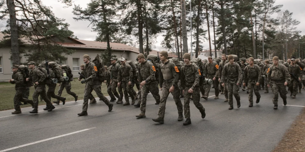 Kopumā tiks atlasīti 800 Latvijas pilsoņi – vīrieši primāri vecumā no 18 līdz 19 gadiem.