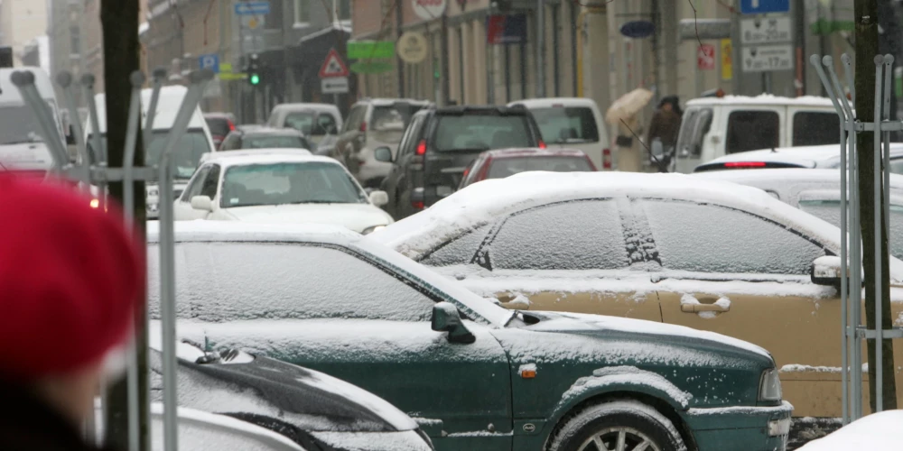 Saeima šā gada 14. novembrī pieņēmusi, un Valsts prezidents izsludinājis grozījumus Sauszemes transportlīdzekļu īpašnieku civiltiesiskās atbildības OCTA likumā.