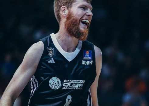 Dāvis Bertāns (foto: "Dubai Basket" / "X")