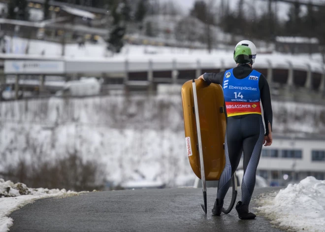 Latvijas kamaniņu sportisti uzreiz aiz labāko trijnieka jaunizveidotajā Pasaules kausa pāru stafetē