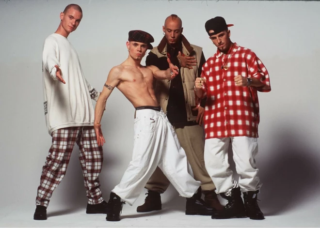 Grupa "East 17" 1994. gadā.