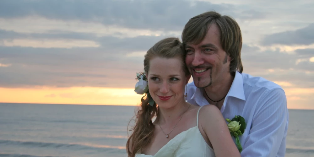 Ludmila un Atis kāzu dienā 2013. gada vasarā.