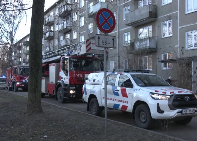 Трагический пожар в Риге: в квартире обнаружена погибшая женщина - виной всему зажженная свеча