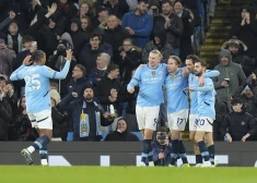 Mančestras "City" futbolisti nebija uzvarējuši septiņas spēles pēc kārtas, no kurām sešas tika zaudētas.