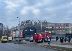 No tirdzniecības centra "Olimpia" evakuēti apmeklētāji