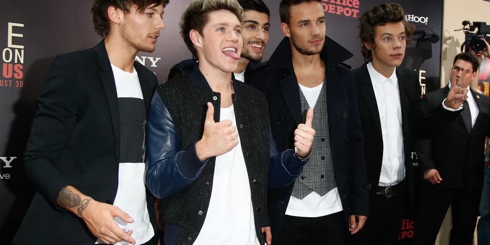 "One Direction" paziņoja par savu darbības pārtraukšanu 2016. gadā pēc tam, kad 2015. gada martā grupu pameta Zeins Maliks. 