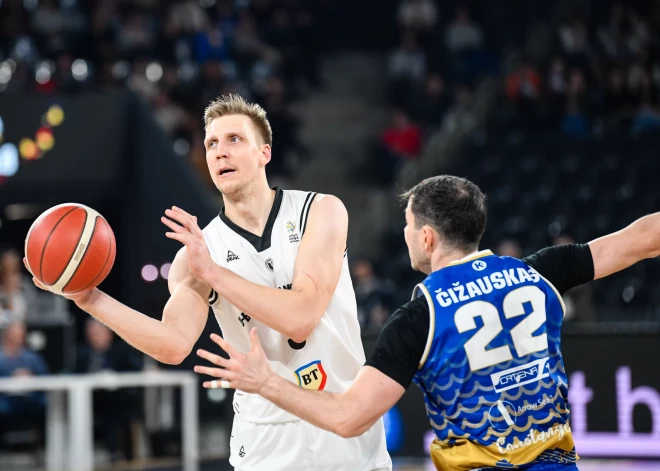 Mejeris sekmē svarīgu uzvaru Eirokausā; Laksa rezultatīvākā uzvarā, bet Šteinbergai graujošs panākums