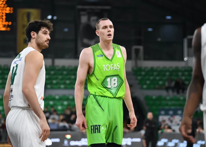 Anžejam Pasečņikam produktīvs sniegums FIBA Eiropas kausa spēlē