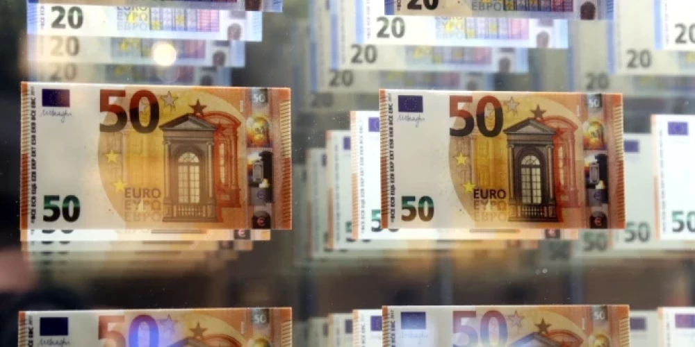 ECB procentlikmes samazinātas par 0,25 procentpunktiem.