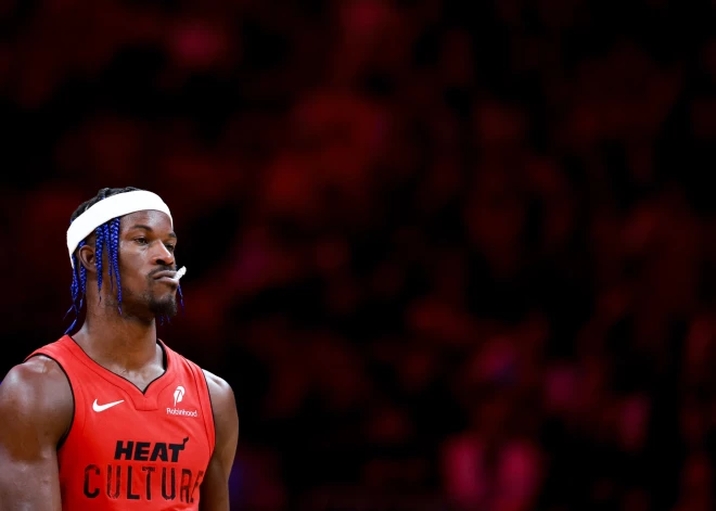 “Saki, ka ziņu sacerēja “ChatGPT”!” NBA zvaigznes aģents publiski kaunina ietekmīgāko basketbola apskatnieku