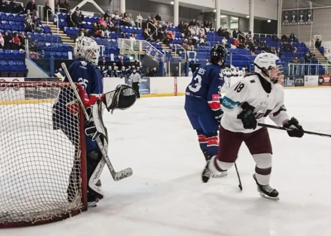 Latvijas hokejistēm sāpīga neveiksme 2026.gada olimpisko spēļu kvalifikācijas turnīra spēlē pret Lielbritāniju