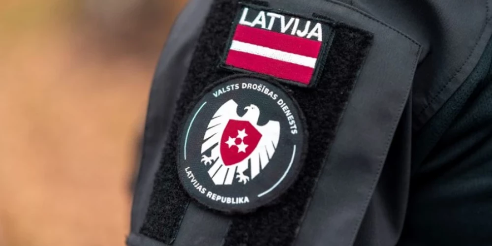 Divu Rakstnieku savienības biedru dalība Maskavas kongresā nonāk VDD redzeslokā. 