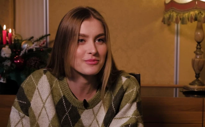 Patrisha uzsver, ka viņas Ziemassvētki nav iedomājami bez cepeša, piparkūkām un sveču gaismas.