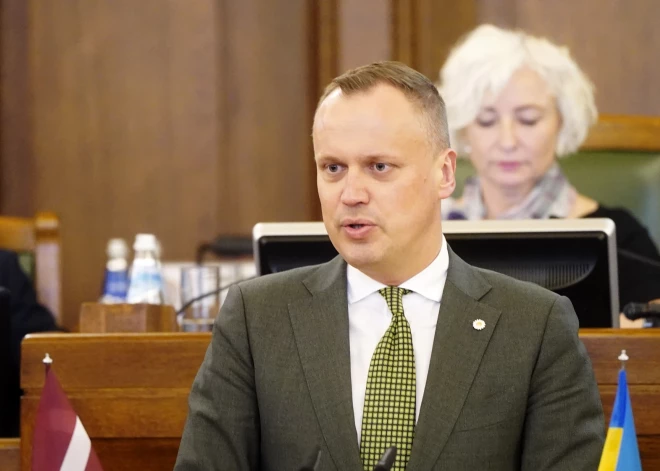 Opozīcijas deputāti augstu vērtē "Rail Baltica" izmeklēšanas komisijas gala ziņojuma nozīmi