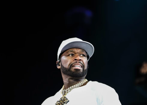 Hiphopa leģenda 50 Cent atgriežas Baltijā.